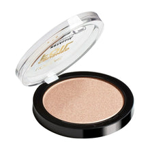 L'Oréal Crushed Foil Metallic Highlighter shade 10 Rose Quartz delivering an intense luminous glow with a smooth, blendable formula.