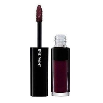 Close-up of L'Oréal Eye Paint Eyeshadow in 207 Sassy Squad showcasing its creamy texture and vibrant color payoff for smooth, even eye makeup application.