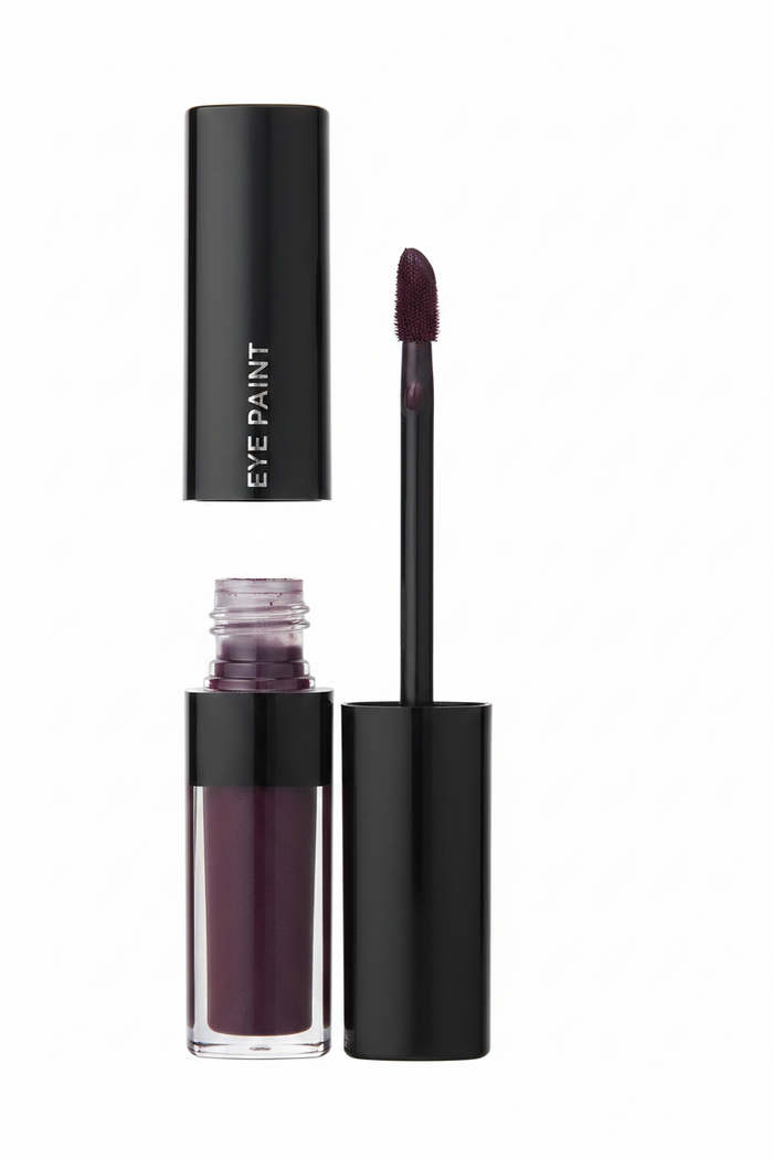 L'Oréal Eye Paint Eyeshadow in 207 Sassy Squad featuring a highly pigmented cream eyeshadow in a squeeze tube with a smooth, blendable texture.