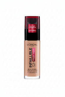 L'Oréal Infaillible 32H Fresh Wear Foundation in shade 160 Rose Linen with lightweight full coverage and a natural finish.