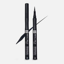 L'Oréal Paris Infaillible Grip 24H waterproof black felt eyeliner for long-lasting, smudge-proof wear.