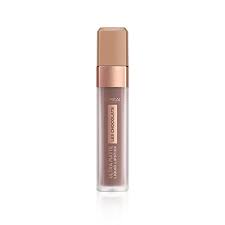 L'Oréal Ultra Matte Liquid Lipstick Les Chocolates in shade 858 Oh My Choc! with rich chocolate brown color and a velvety matte finish.