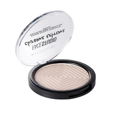Maybelline Chrome Extreme Intense Metallic Highlighter shade 200 Diamond Glow delivering a brilliant luminous finish with a smooth, blendable powder formula.