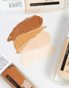 Maybelline SuperStay 30HR Foundation 03 True Ivory featuring a lightweight, long-lasting, transfer-resistant formula.