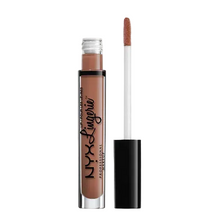 Close-up of the NYX Professional Makeup Lingerie Liquid Lipstick 06 Push Up applicator, designed for precise application and even coverage with the creamy formula.